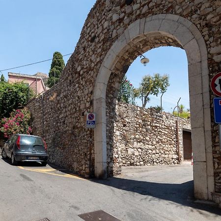 Taozen Apartments Taormina Esterno foto